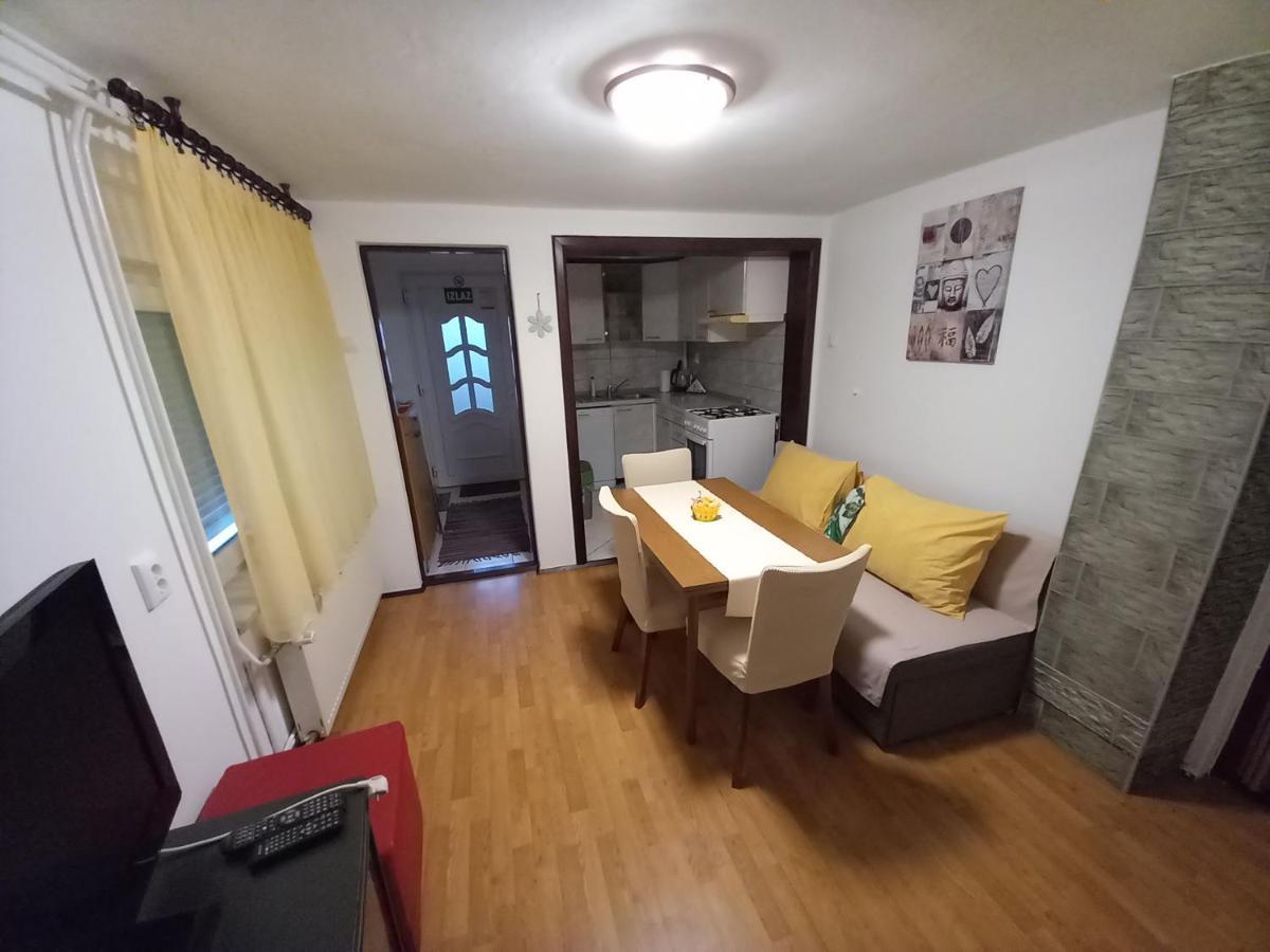 Apartman Ris Gorski Kotar Crni Lug Делнице Екстериор снимка